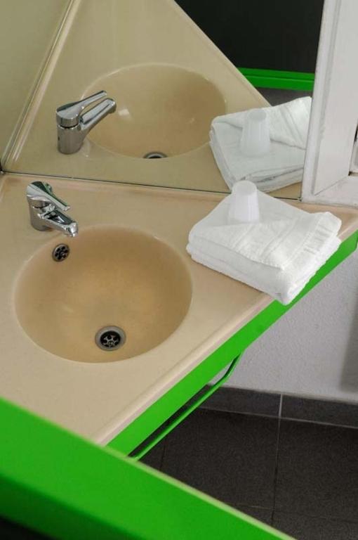 Lemon Hotel Romans Bourg-de-Péage Cameră foto